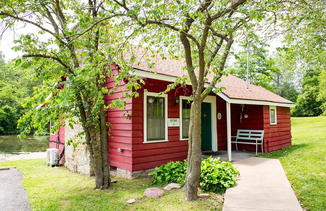 Basswood Resort-1